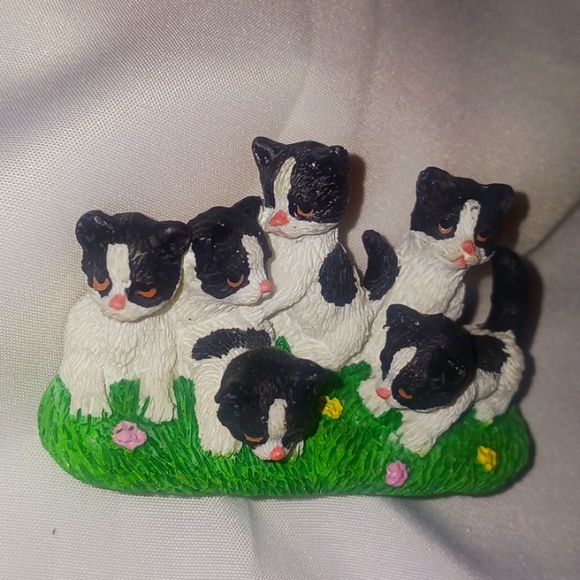 Vintage Magnet with 6 kittens 😸. - Picture 2 of 5